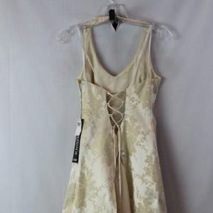 Vtg Masquerade Gown Crème Brocade 9/10 Long, Lined, Full